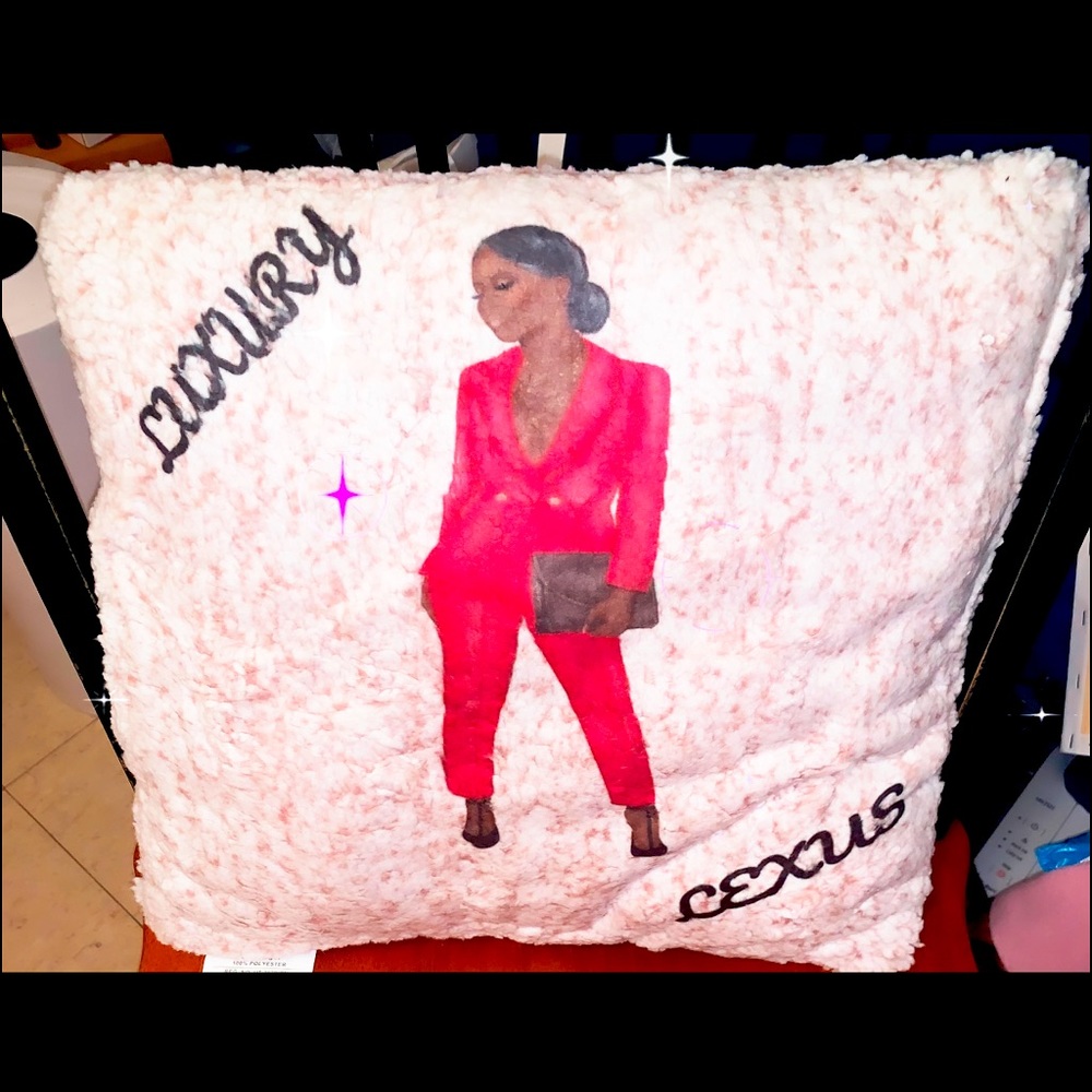 Personalized Pillows - Picture 3 of 4